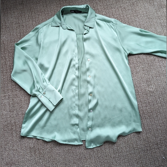 Zara flowy satin button down - Picture 3 of 5